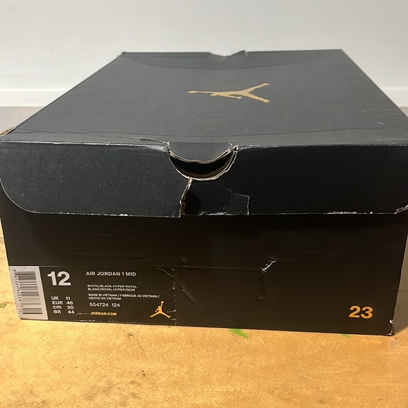 Air Jordan 1 mid Top 3 - Picture 8 of 8